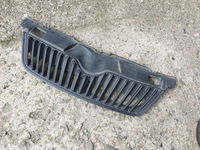 SKODA FABIA II LIFT 10-14 grill atrapa ROOMSTER