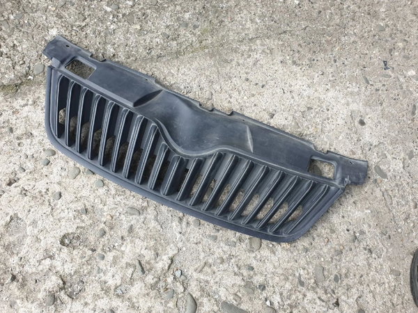 SKODA FABIA II LIFT 10-14 grill atrapa ROOMSTER