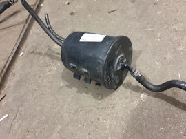 MAZDA 323 323F BJ 99-03 filtr węglowy oparów paliwa