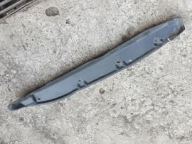 R-KLASA W251 05-13 wygłuszenie błotnik Lewy przód