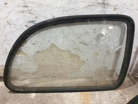 NISSAN MICRA K11 92-02 szyba prawy tył karoseryjna 3D