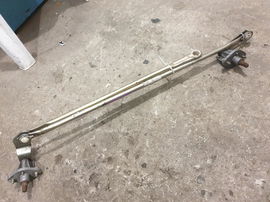 KIA CARNIVAL I 99-05 mechanizm wycieraczek EUR.