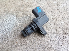 SUZUKI SWIFT MK7 10-16 1.2 czujnik wału J5T34872