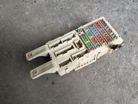 HYUNDAI SANTA FE II 06-11 skrzynka bezpieczników