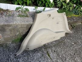 HYUNDAI SANTA FE II 06-11 tapicerka boczek bagażnika prawy