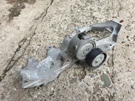 EVOQUE L538 2.2D 11-18 łapa alternatora napinacz