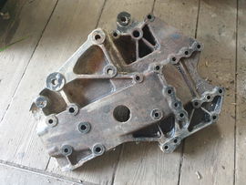 MAN TGX TGA TGS wspornik ramy resor przód R