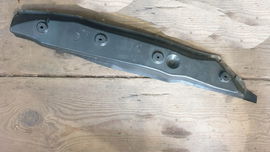 B-KLASA W246 11-18 wygłuszenie błotnik przód prawy