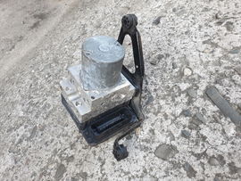 BMW X5 E70 06-13 X6 E71 pompa ABS