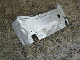 MERCEDES CLS C218 W218 10-18 osłona termiczna ściany gr