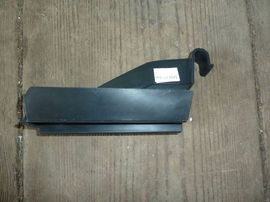 DUSTER 10-17 kierownica powietrza środkowa