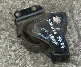 SONATA 2.0 99-04 poduszka silnika skrzyni przód