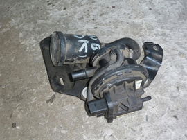 GOLF V 2.0 03-09 pompa powietrza JETTA A5 BEETLE