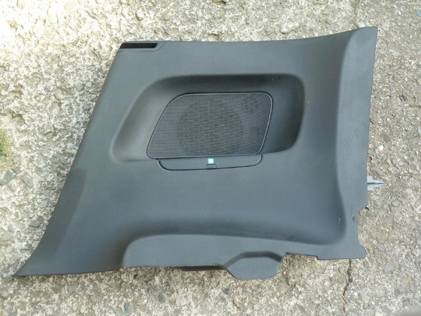 AUDI TT 06-14 tapicerka boczek prawy tył