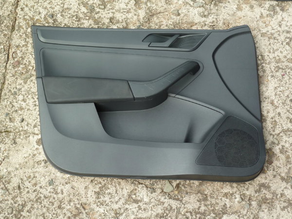 SKODA RAPID 12-19 tapicerka boczek drzwi L prz EUR