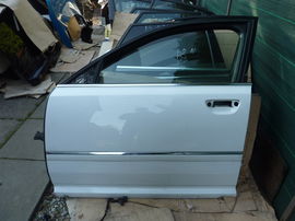 AUDI A8 D3 02-09 drzwi Lewe prz KOMPLETNE LY9C BDB