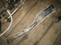TOYOTA AVENSIS 98-02 T22 belka pod silnik