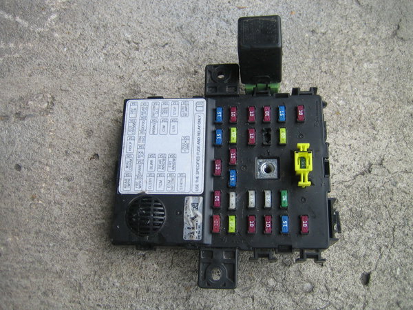 SPARK 10-14 skrzynka bezpiecznik BSI ALK M300