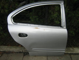 CHEVROLET ALERO 99-03 drzwi tył Prawe