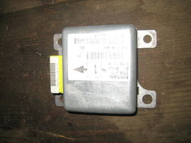 NISSAN PRIMERA P11 97-02 sensor moduł SRS airbag