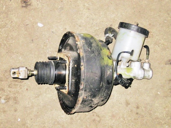 MAZDA DEMIO 98-03 pompa hamulcowa + servo
