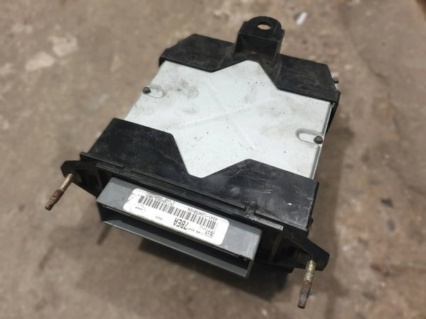 FORD MONDEO MK3 01-07 komputer silnika 2.0 tdci
