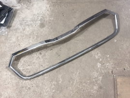 SKODA OCTAVIA IV 20- grill ramka chrom BDB