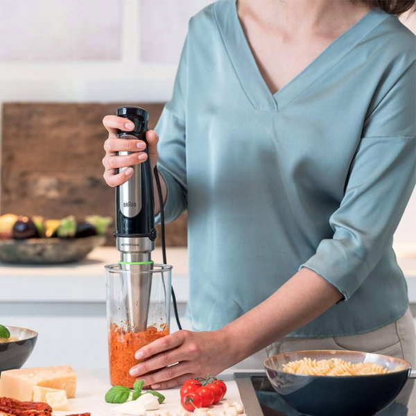 BLENDER RĘCZNY 1000W MULTIQUICK KUBEK 600ML REGULACJA PRĘDKOŚCI