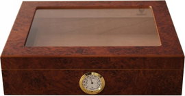 HUMIDOR DREWNIANY NA 30 CYGAR Z HIGROMETREM I NAWILŻACZEM – BRĄZOWY