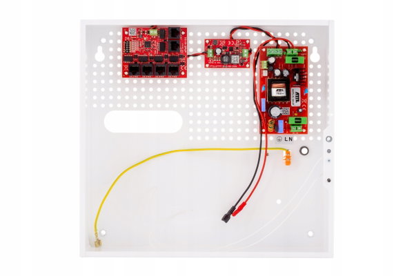 Zestaw buforowy ze Switch POE 5 kamer IPUPS-5-11-F