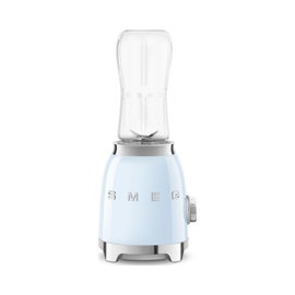 Blender sportowy mini 600 ml pastelowy błękit SMEG 50's Style
