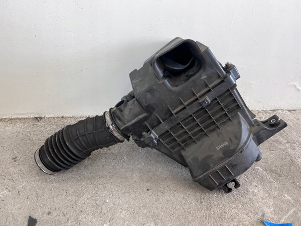 Oryginalny filtr powietrza Honda Civic X FC FK CR-V RW RT 1.5 OE