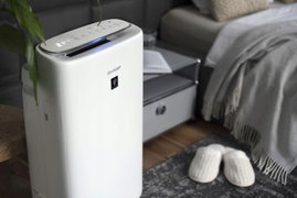 Oczyszczacz powietrza SHARP UA-KIN52E-W Plasmacluster Ion 25000 Biały