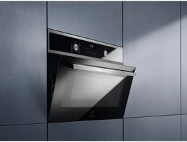 Kuchenka mikrofalowa ELECTROLUX EVM6E46X 42 L