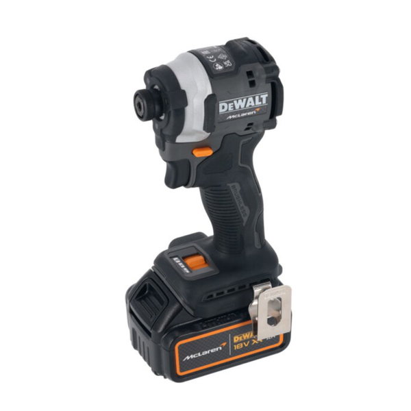 Zakrętarka udarowa DEWALT DCF85MM2T-QW