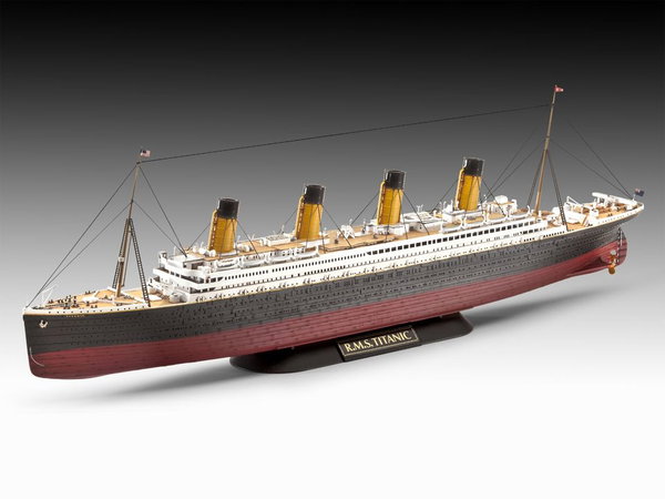 Model statku do sklejania 1:700 05727 RMS TITANIC