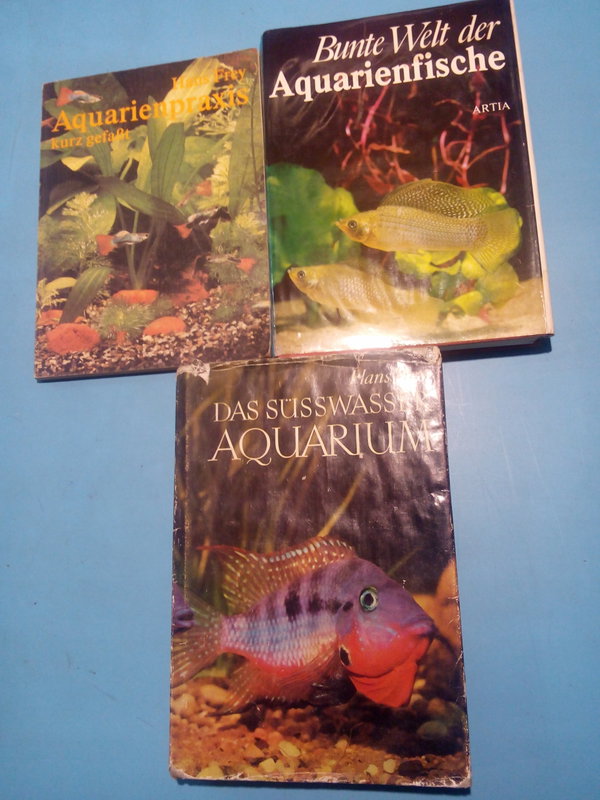 BUNTE WELT DER AQUARIENFISCHE + dwie inne książki o akwarium