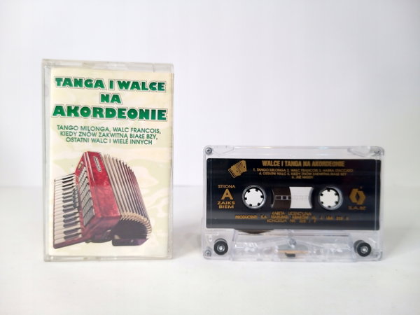 MC MARIUSZ AMBROSZCZYK i CYJOZAURY - Tanga i walce na akordeonie
