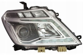 REFLEKTOR LAMPA PRAWA LED NISSAN PATROL VI 6 Y62