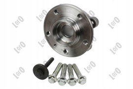 PIASTA KOŁA (PRZÓD , NO. OF HOLES: 5, DIAM. [mm]: 136) VOLVO XC90 [I] 06-15