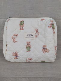 Kosmetyczka damska Biały Niedźwiedź Mała, podróżna, organizer na kosmetyki