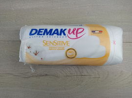 Demak Up Sensitive Płatki do demakijażu 48 szt.