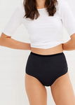 B.P.C stringi shape czarne z aksamitem średni stopień modelowania r.46