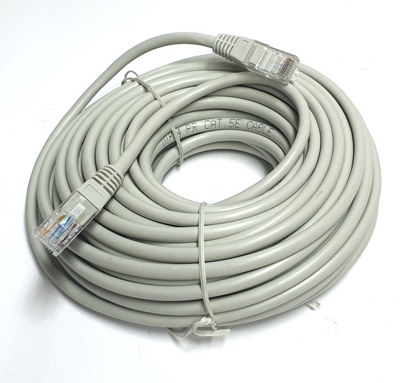 Patchcord UTP 8c wtyk-wtyk 15m CCA szary kabel do internetu