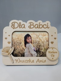 RAMKA NA ZDJĘCIE Z DOWOLNYMI IMIONAMI - Dla Babci - wzór 2