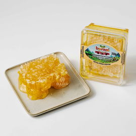 Buram Miód z plastrem miodu 250g – naturalny miód wielokwiatowy prosto z ula