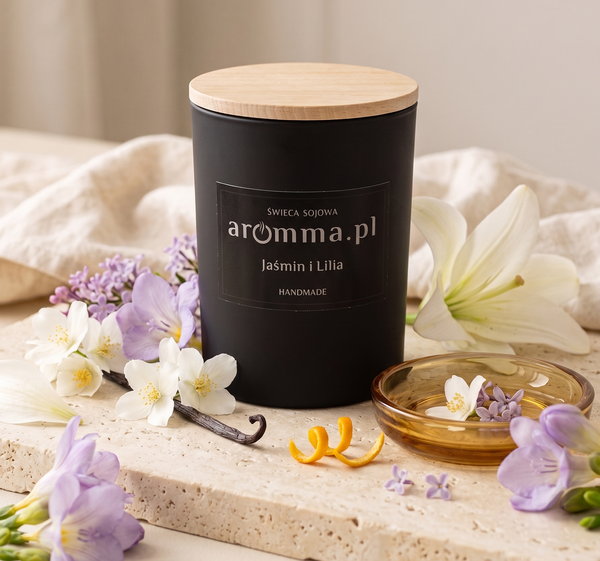 SOJOWA ŚWIECA JAŚMIN I LILIA .:AROMMA:. 300 ML Z WIECZKIEM + GRATIS