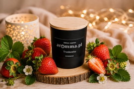 HIT NA WIOSNĘ TRUSKAWKA AROMMA 180 ML 100%EKO WIECZKO + ZAPALNICZKA