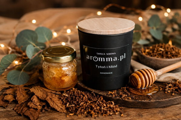 ŚWIECA SOJOWA AROMMA 180 ML TYTOŃ I MIÓD SPRAWDŹ! MARYNARSKA NUTA + GRATIS