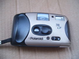 vintage polaroid 2100 BF na klisze retro kompaktowy stary aparat na film compact